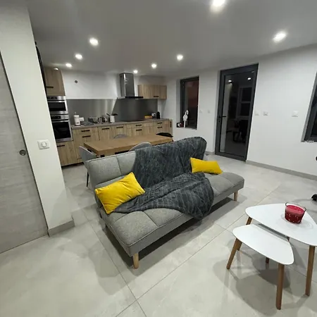 Charmante Petite Maison Tatil Evi Publier